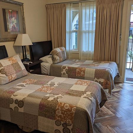 Los Gatos Garden Inn Hotel Екстер'єр фото