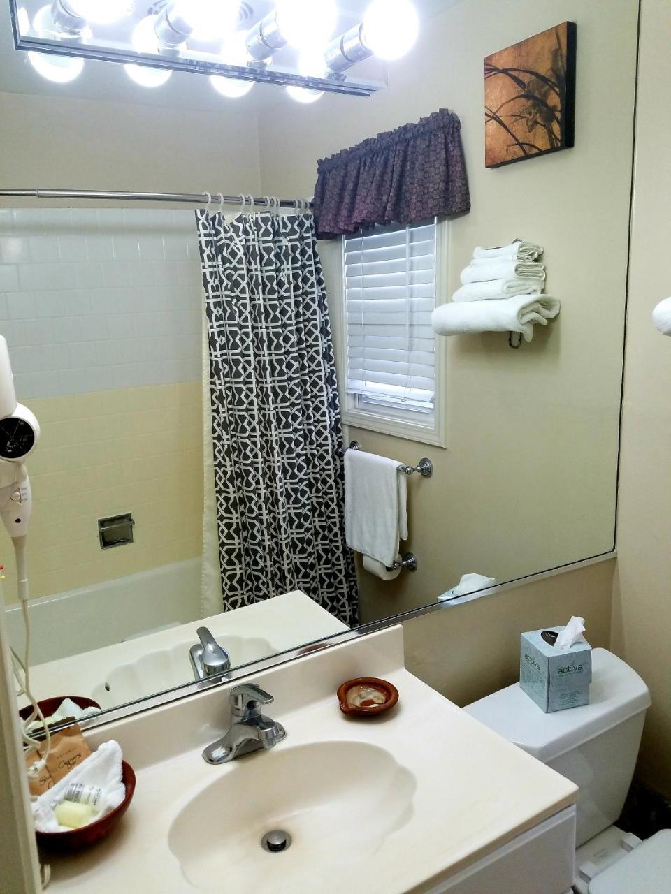 Los Gatos Garden Inn Hotel Екстер'єр фото